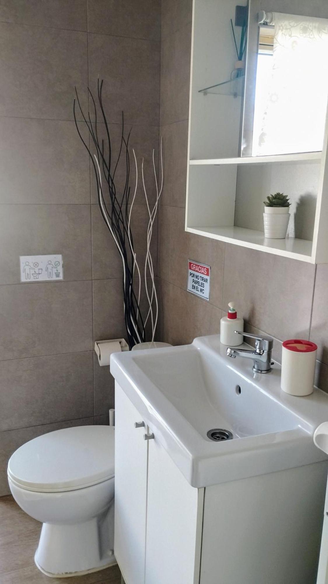 Apartamento 1 Dormitorio Y Salon Con Sofa Cama Bien Comunicado Con El Centro 세비야 외부 사진