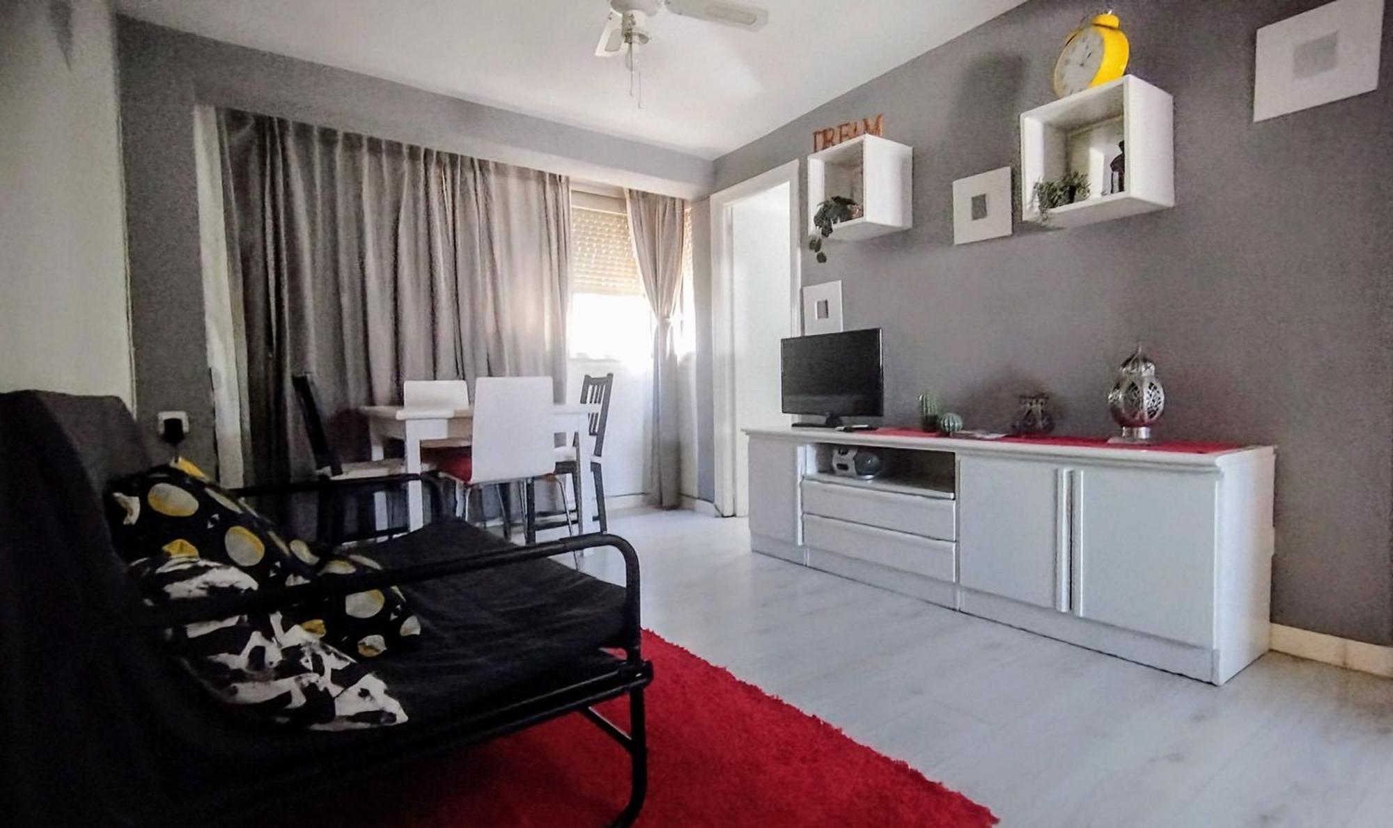 Apartamento 1 Dormitorio Y Salon Con Sofa Cama Bien Comunicado Con El Centro 세비야 외부 사진