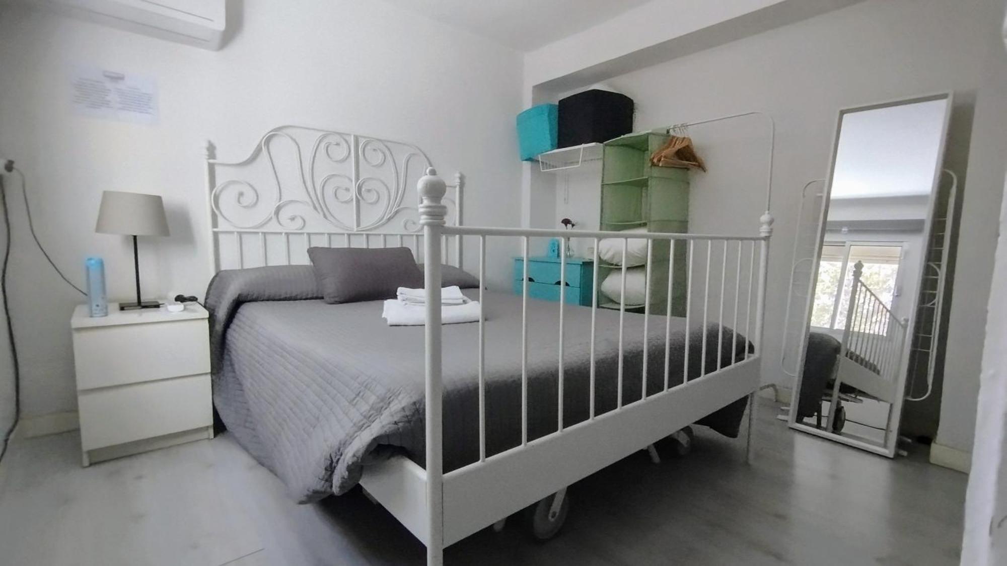 Apartamento 1 Dormitorio Y Salon Con Sofa Cama Bien Comunicado Con El Centro 세비야 외부 사진